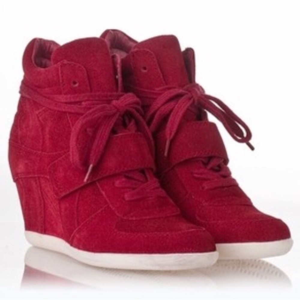 Ash Bowie Wedges